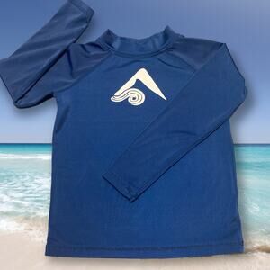 Okanu navy blue long sleeved boys rashguard Size 3T
